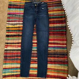 American Eagle High rise jeans 00